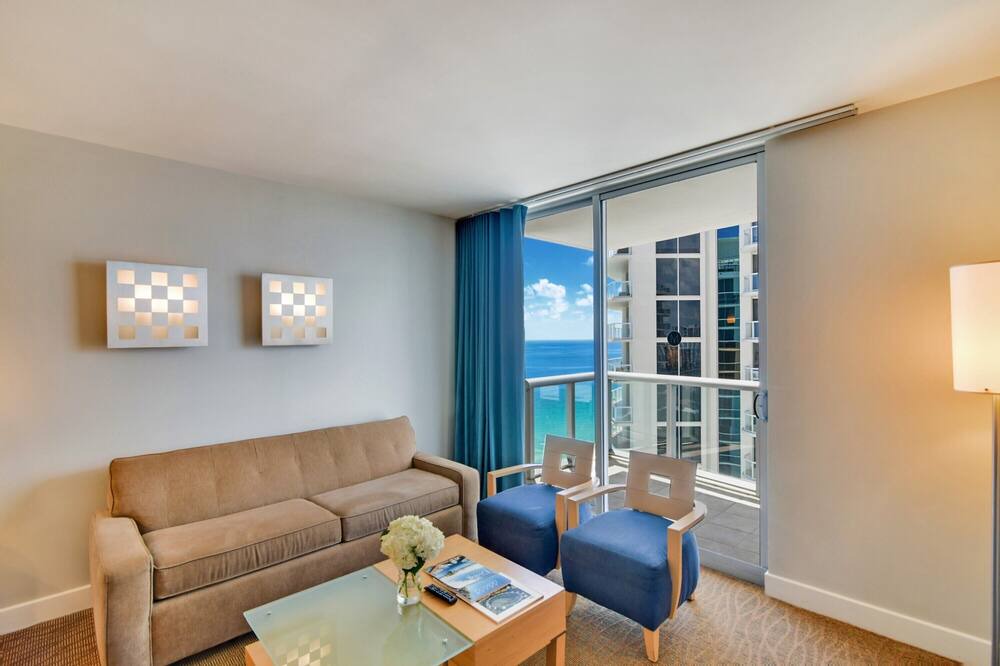 Photo of Livingroom in Sunny Isles Beach