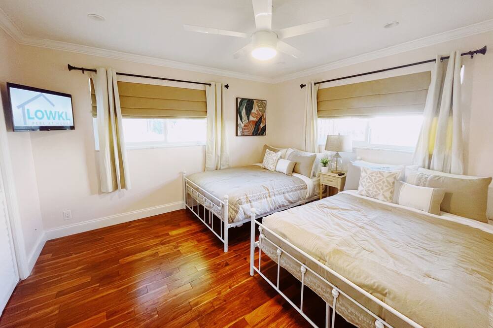 Photo of Others in Coral Ridge Isles