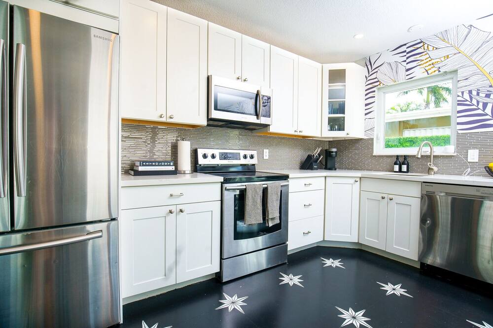 Photo of Kitchen in Dolphin Isles