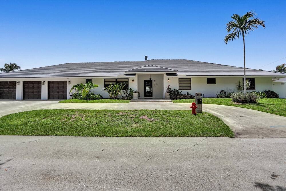 Photo of Outdoor in Pompano Isles