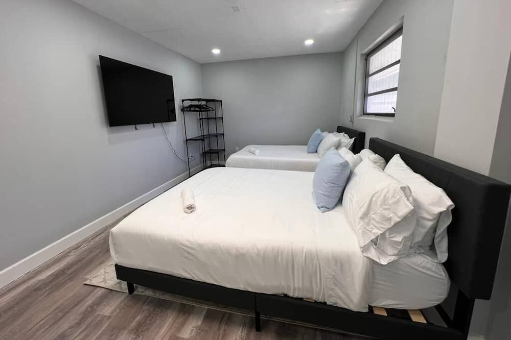 Photo of Bedroom in Pompano Isles
