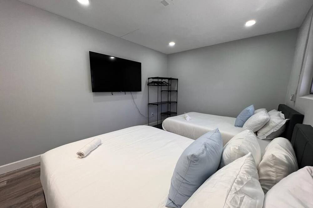 Photo of Bedroom in Pompano Isles