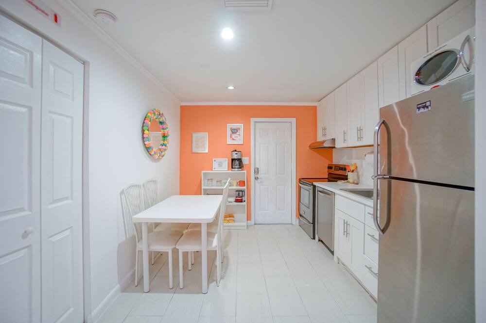 Photo of Kitchen in River Oaks