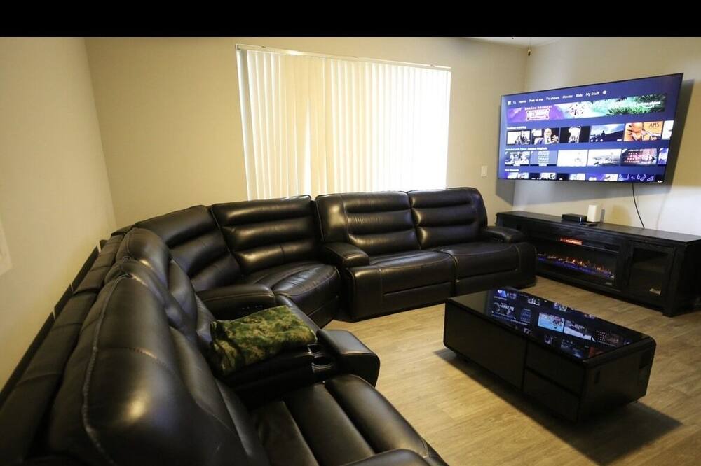 Photo of Livingroom in Pembroke Pines