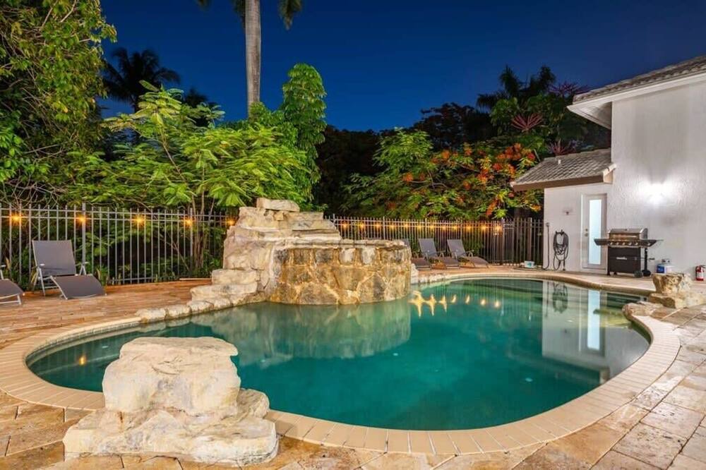 Photo of Outdoor in Plantation