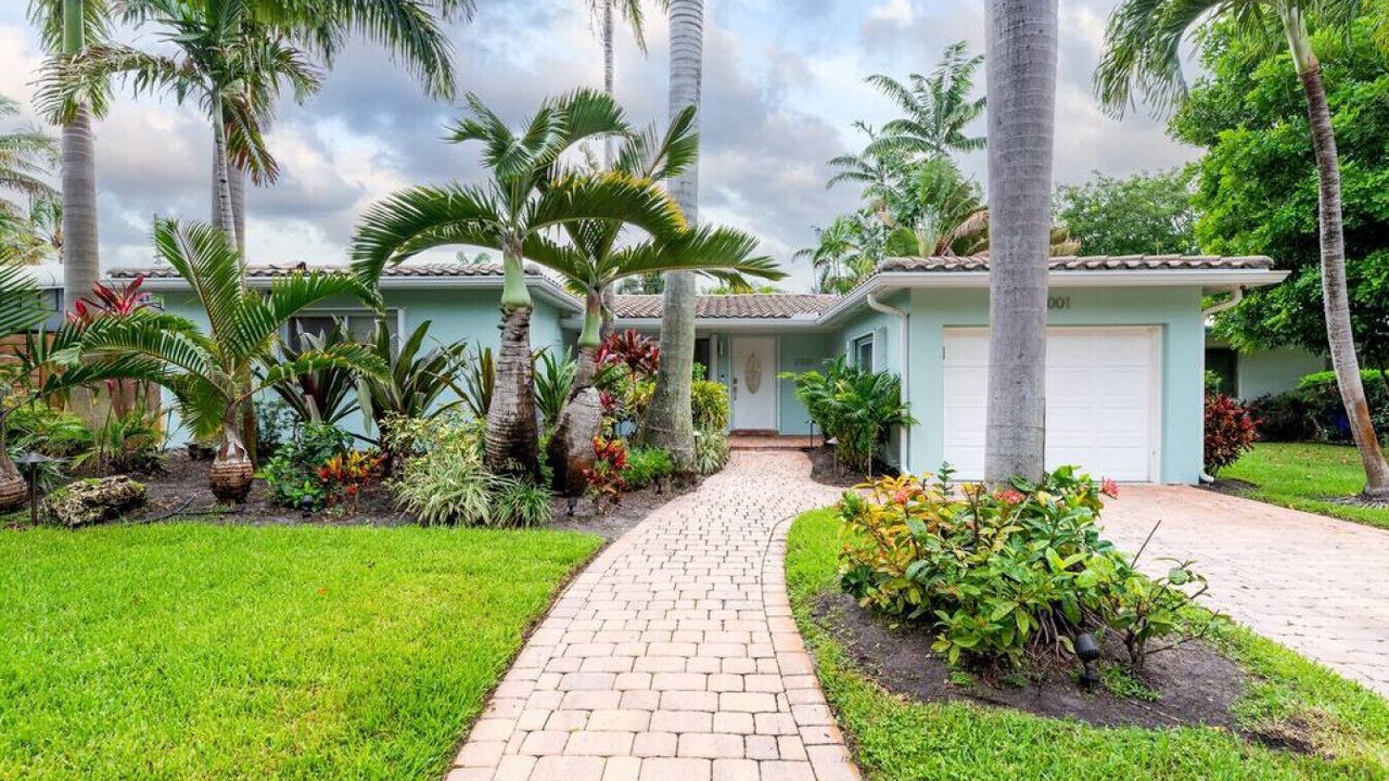 Photo of Outdoor in Poinsettia Heights