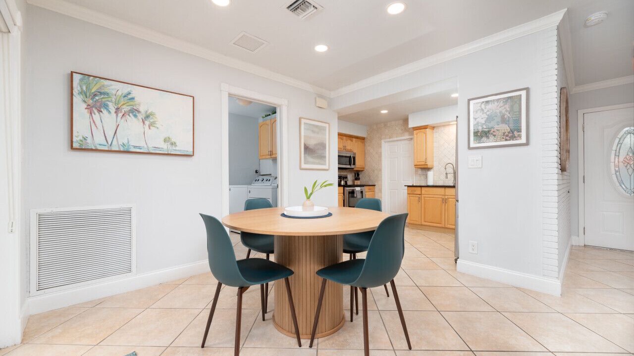 Photo of Others in Poinsettia Heights