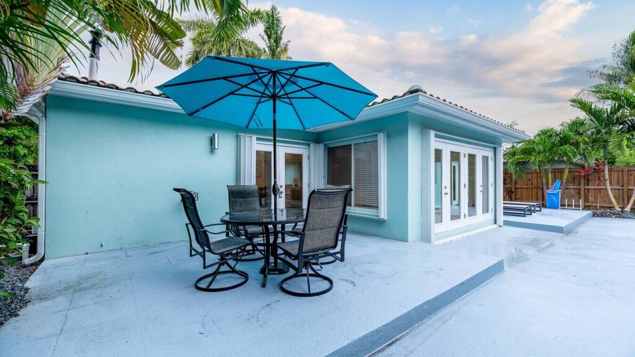 Photo of Outdoor in Poinsettia Heights