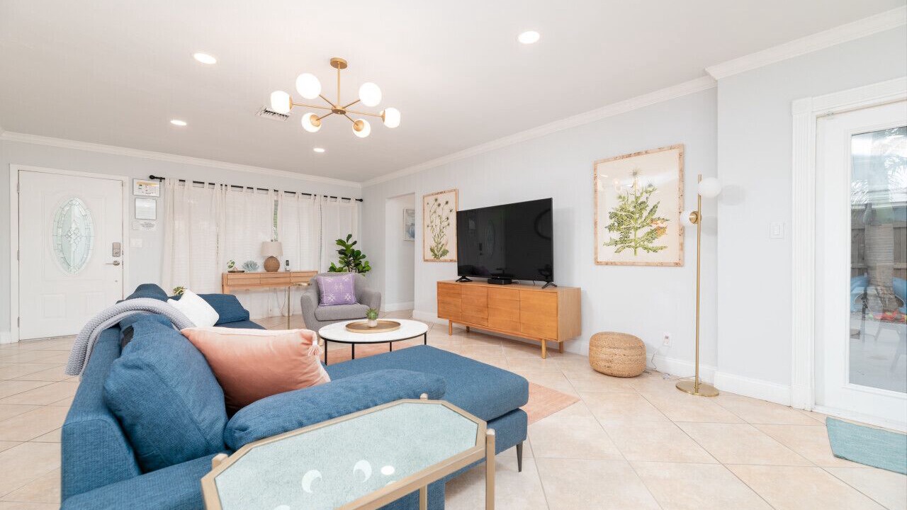 Photo of Others in Poinsettia Heights