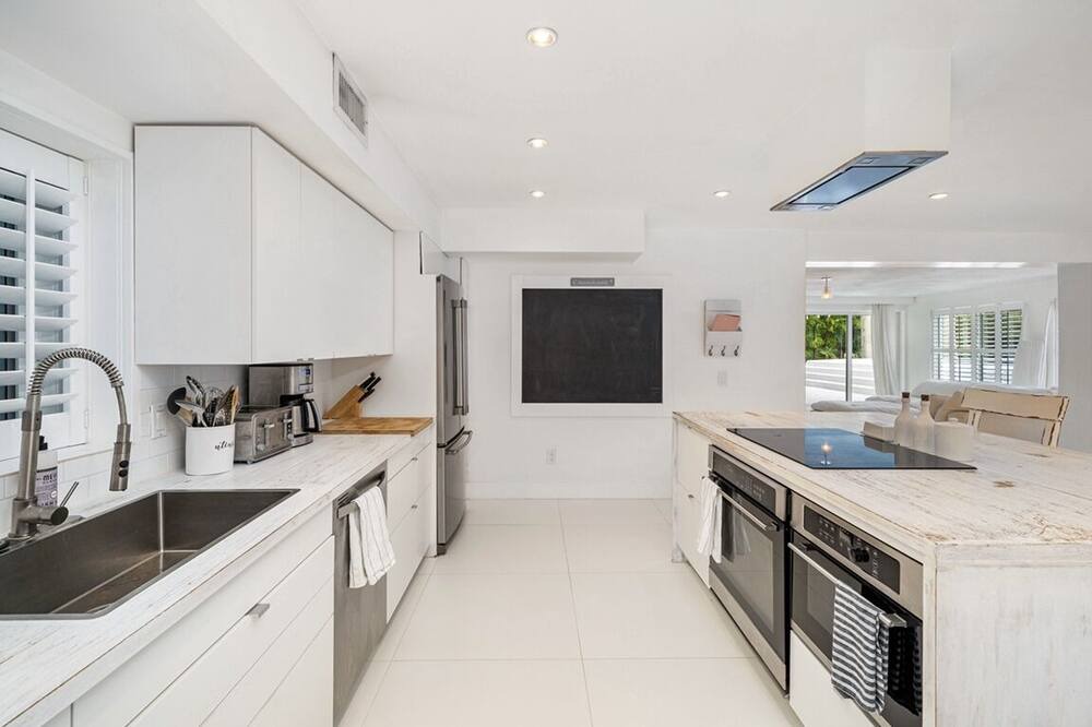 Photo of Kitchen in Biscayne Park