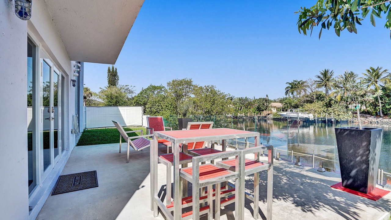 Photo of Outdoor in Deerfield Beach