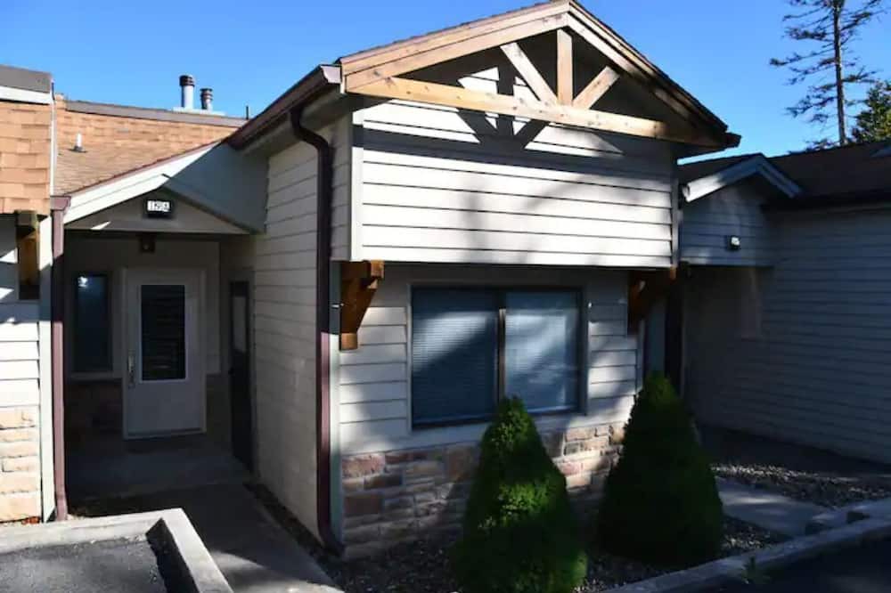 Photo of Outdoor in Edray