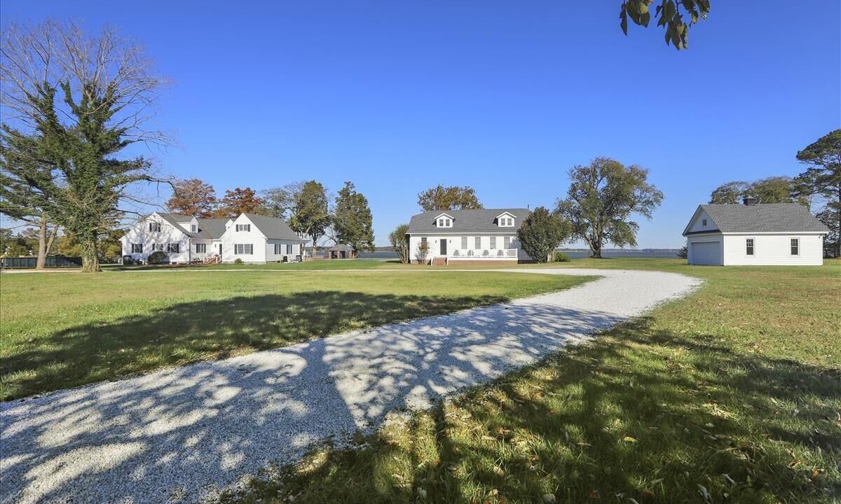 Photo of Outdoor in Secretary