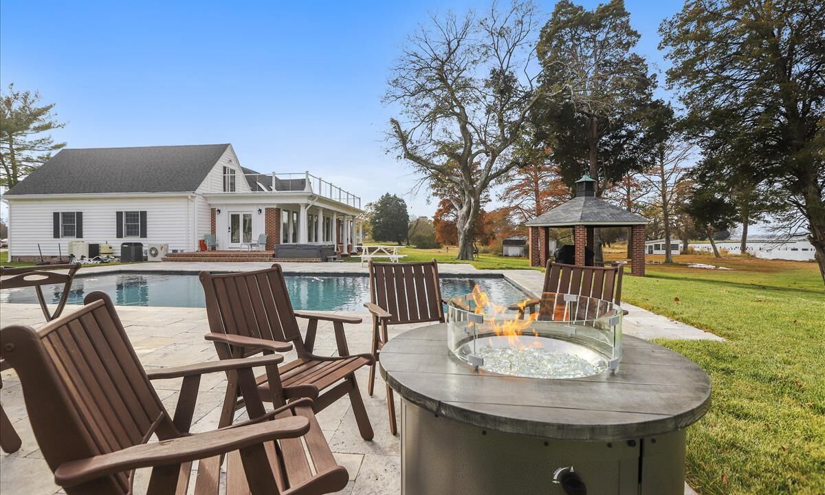 Photo of Outdoor in Secretary