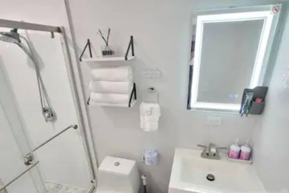 Photo of Bathroom in West Hollywood