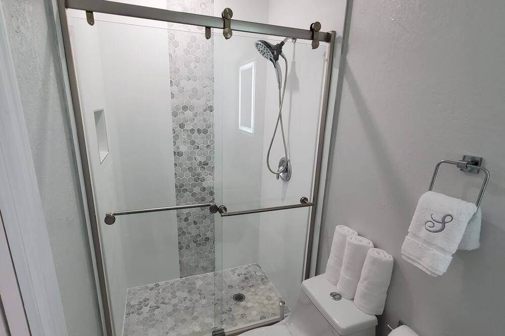 Photo of Bathroom in West Hollywood