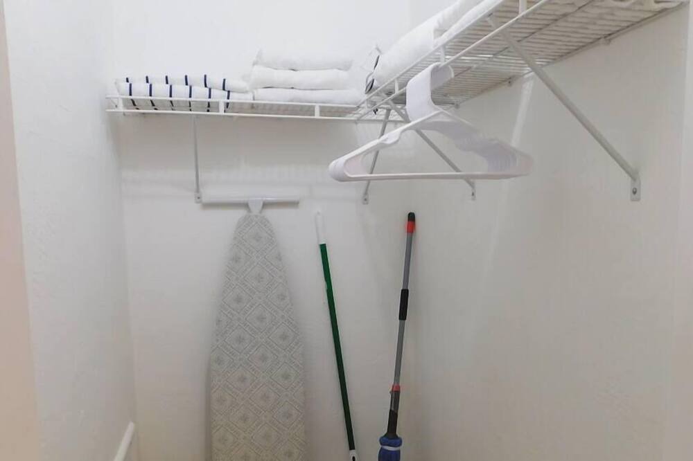 Photo of Bedroom in Coral Ridge
