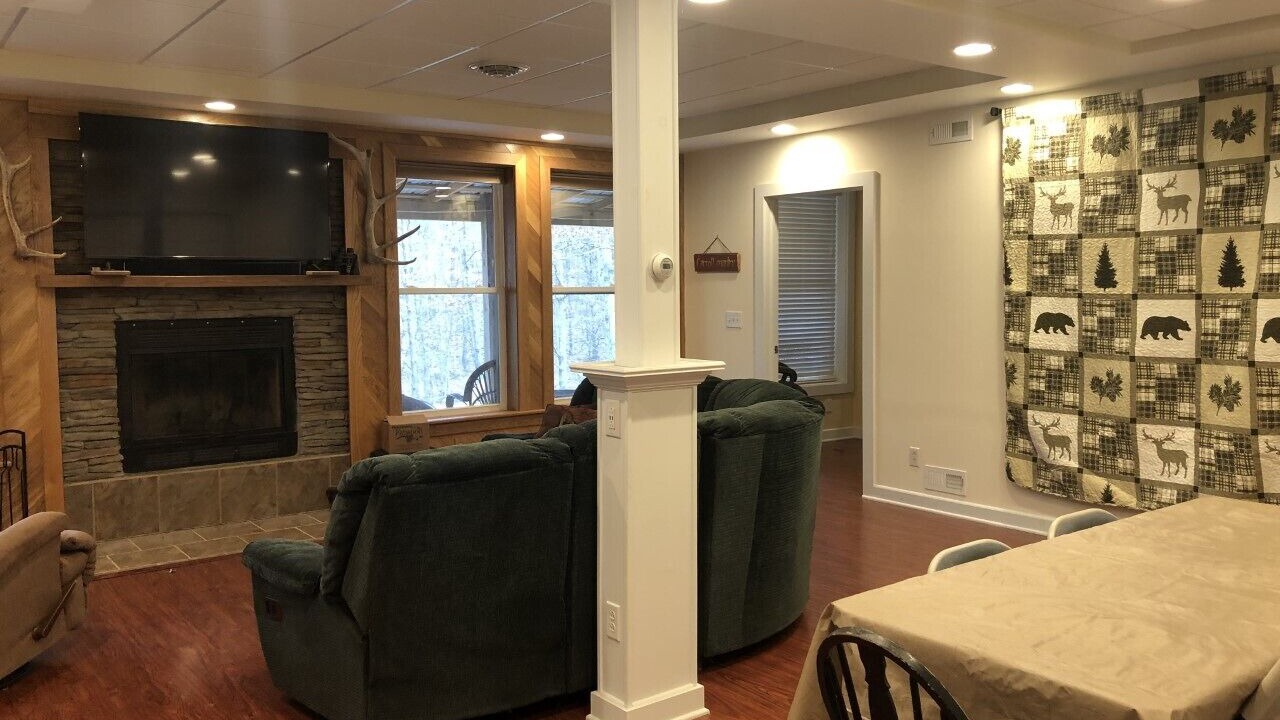Photo of Livingroom in Old Fields