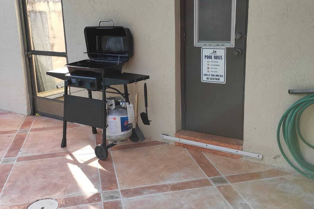 Photo of Patio Balcony in Cypress Glen
