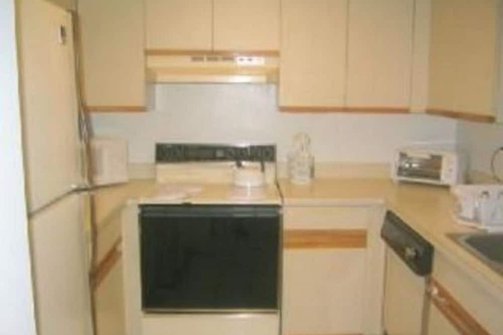 Photo of Kitchen in Century Village