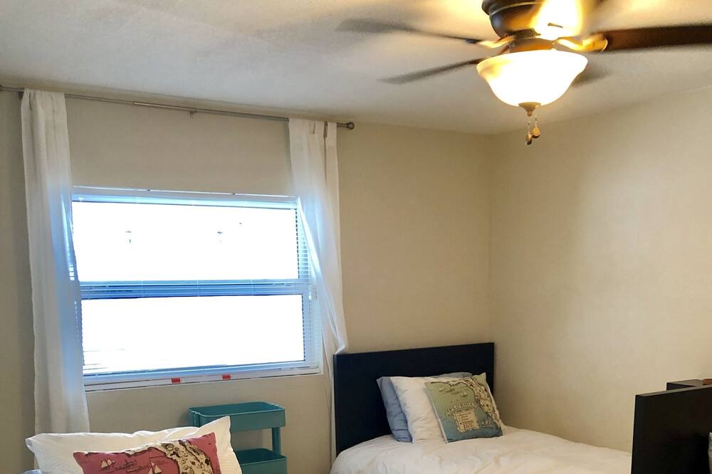 Photo of Bedroom in Croissant Park