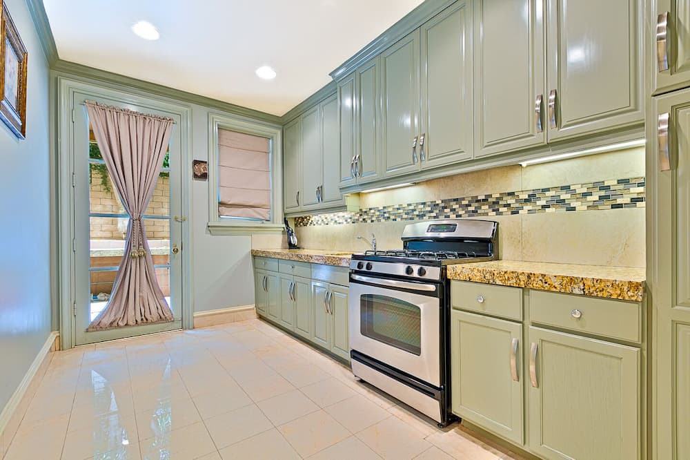 Photo of Kitchen in The Flats