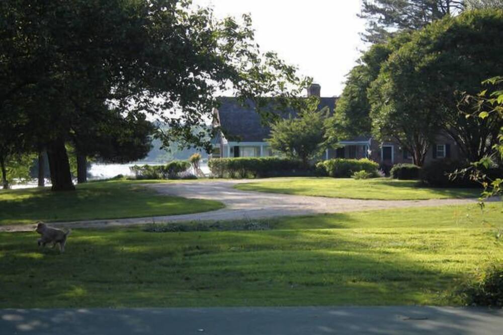 Photo of Outdoor in Easton