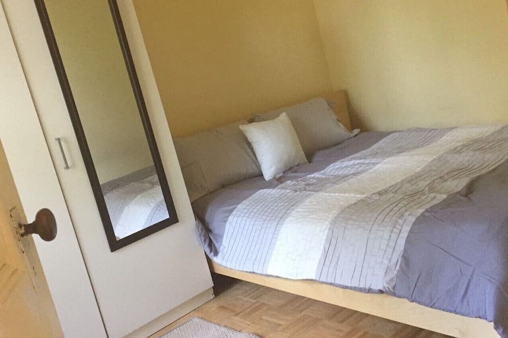 Photo of Bedroom in Albany