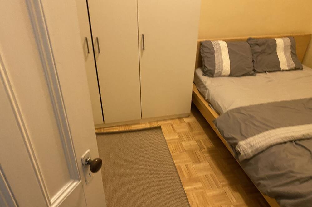 Photo of Bedroom in Albany