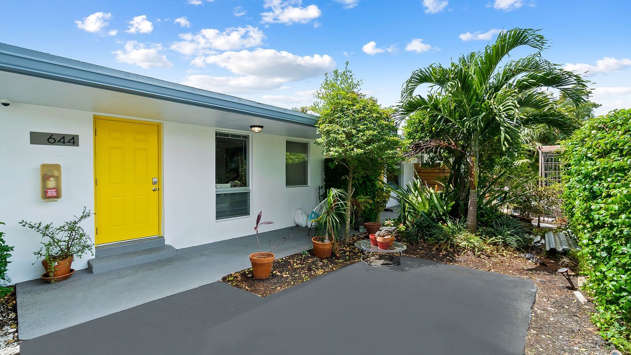 Photo of Outdoor in Middle River Terrace