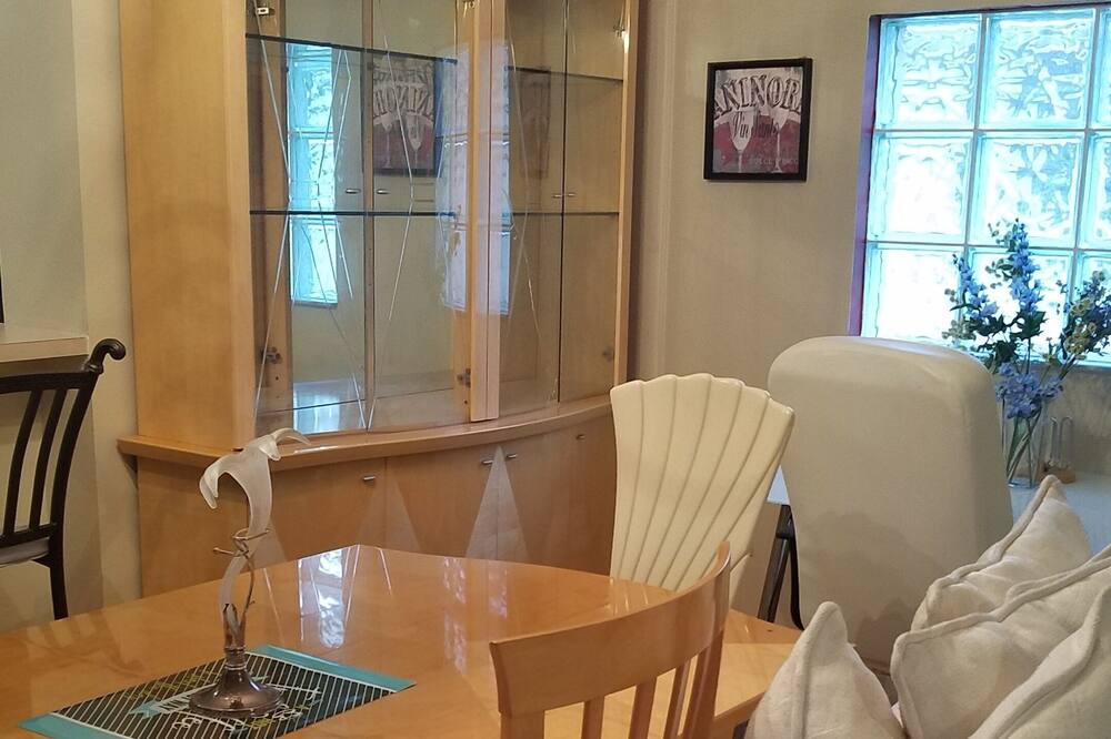Photo of Livingroom in Pembroke Pines