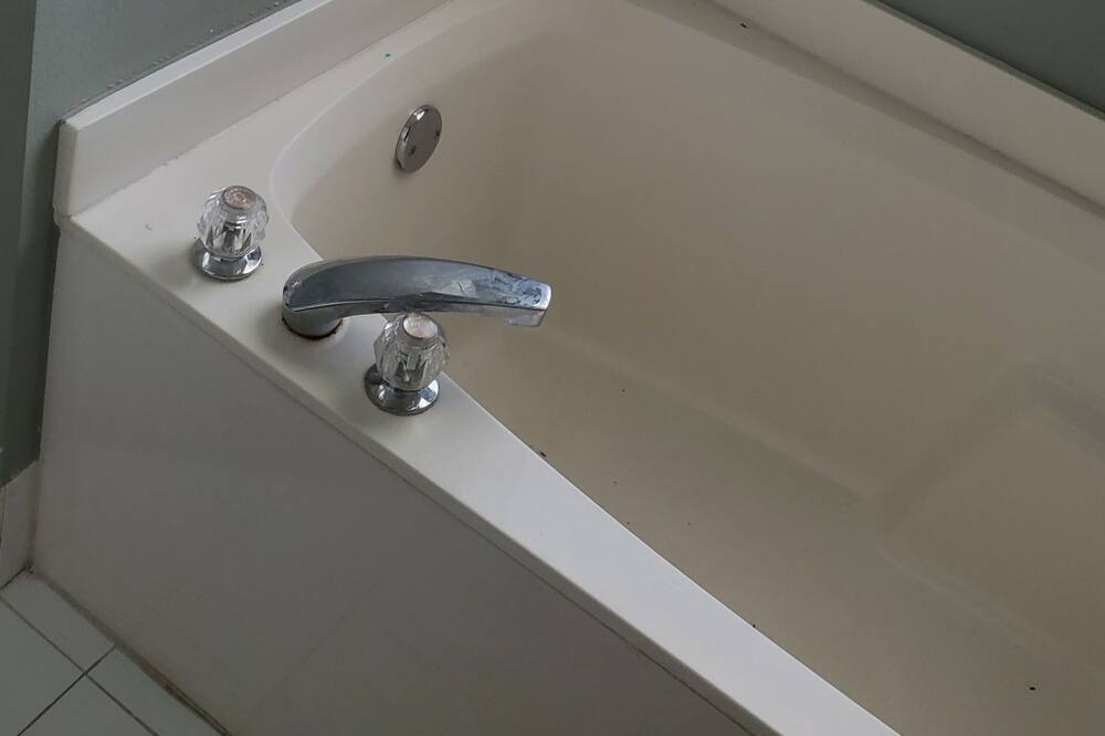Photo of Bathroom in Pembroke Pines