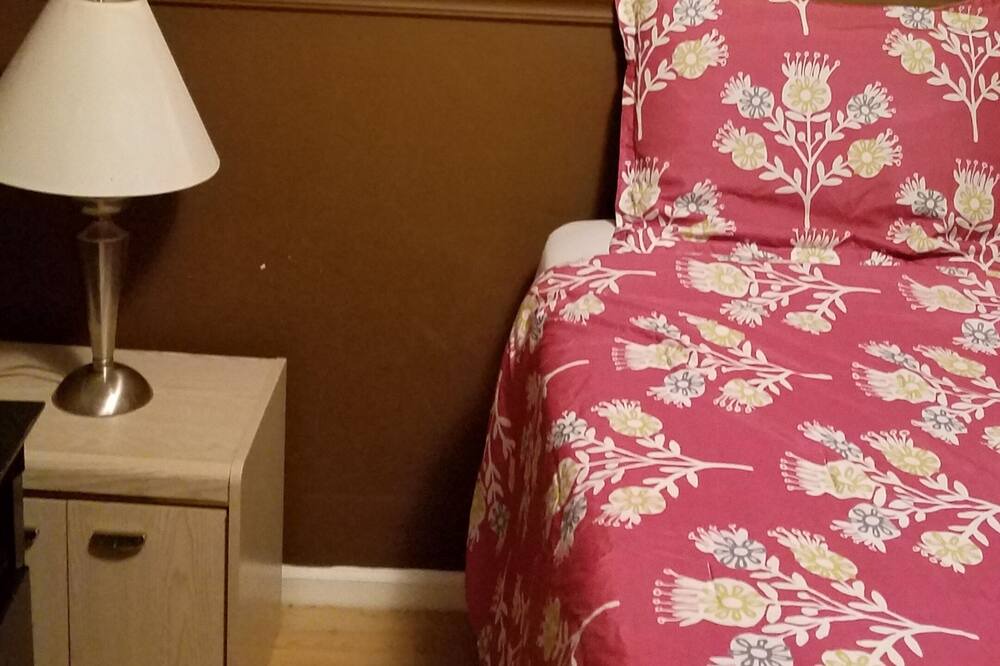 Photo of Bedroom in Pembroke Pines