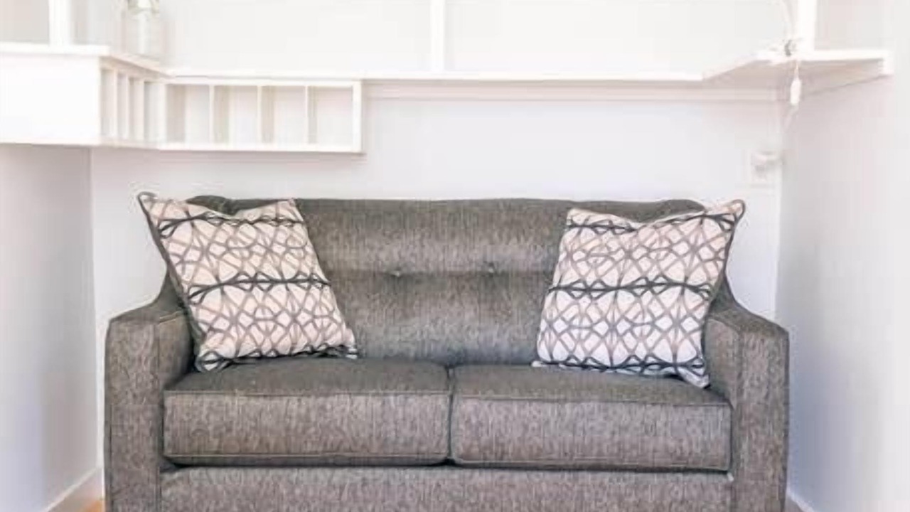 Photo of Livingroom in Kingston
