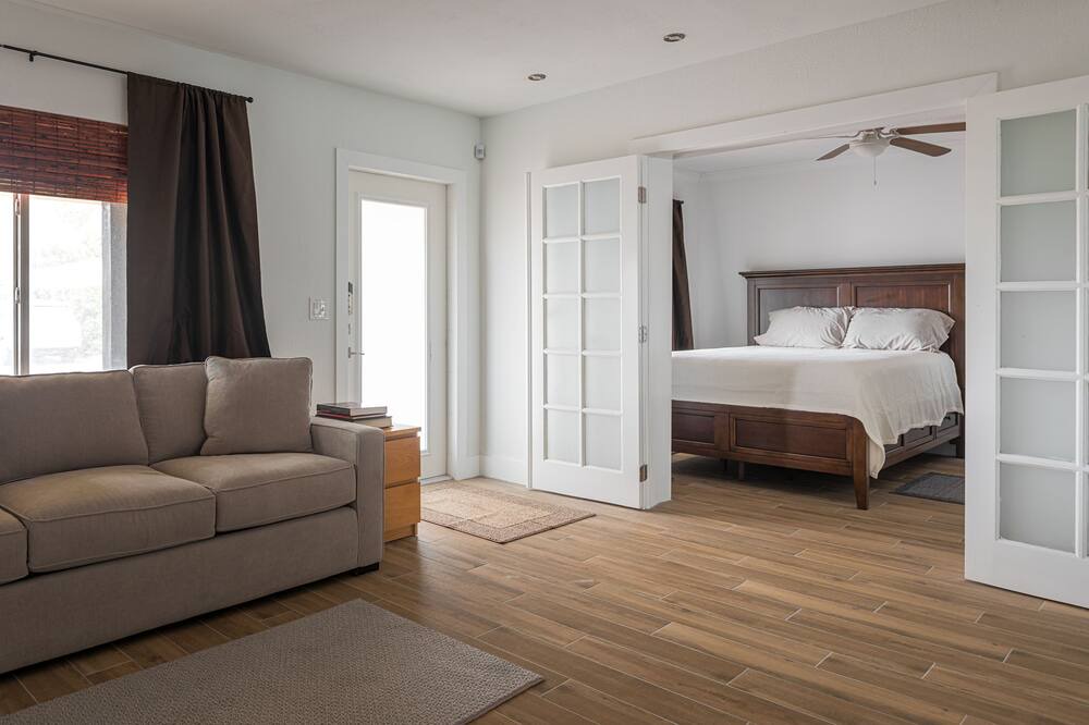 Photo of Bedroom in North Andrews Gardens