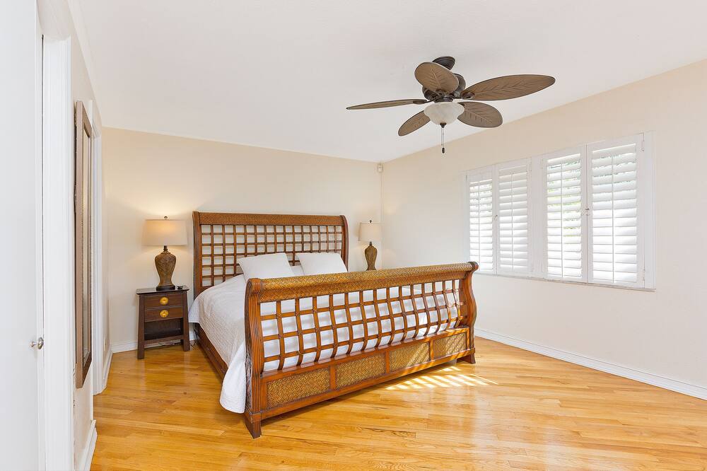 Photo of Others in Bermuda Riviera