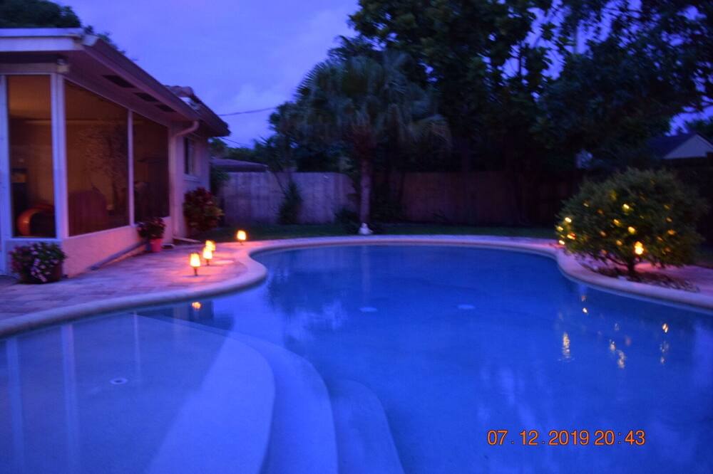 Photo of Outdoor in Deerfield Beach