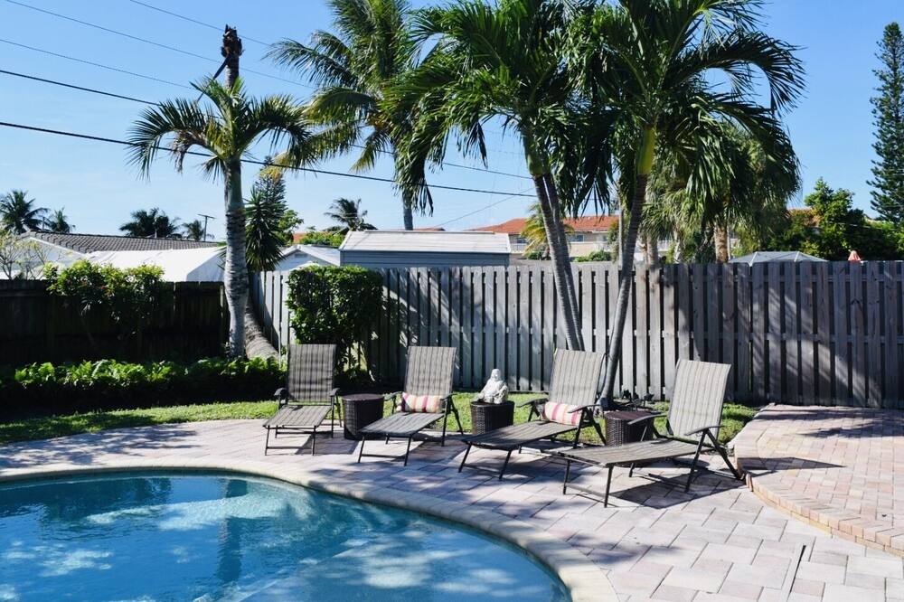 Photo of Outdoor in Deerfield Beach