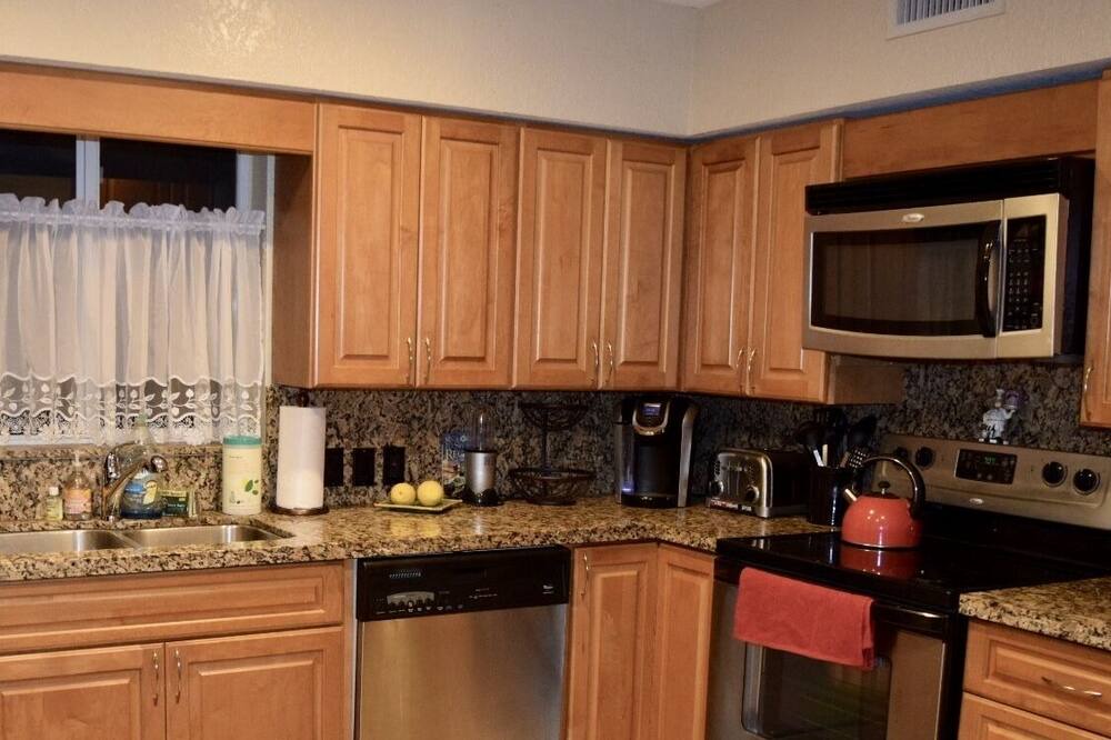 Photo of Kitchen in Deerfield Beach