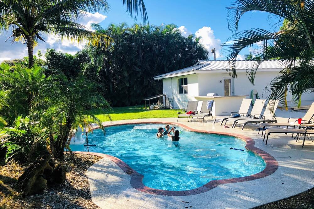 Photo of Outdoor in Davie