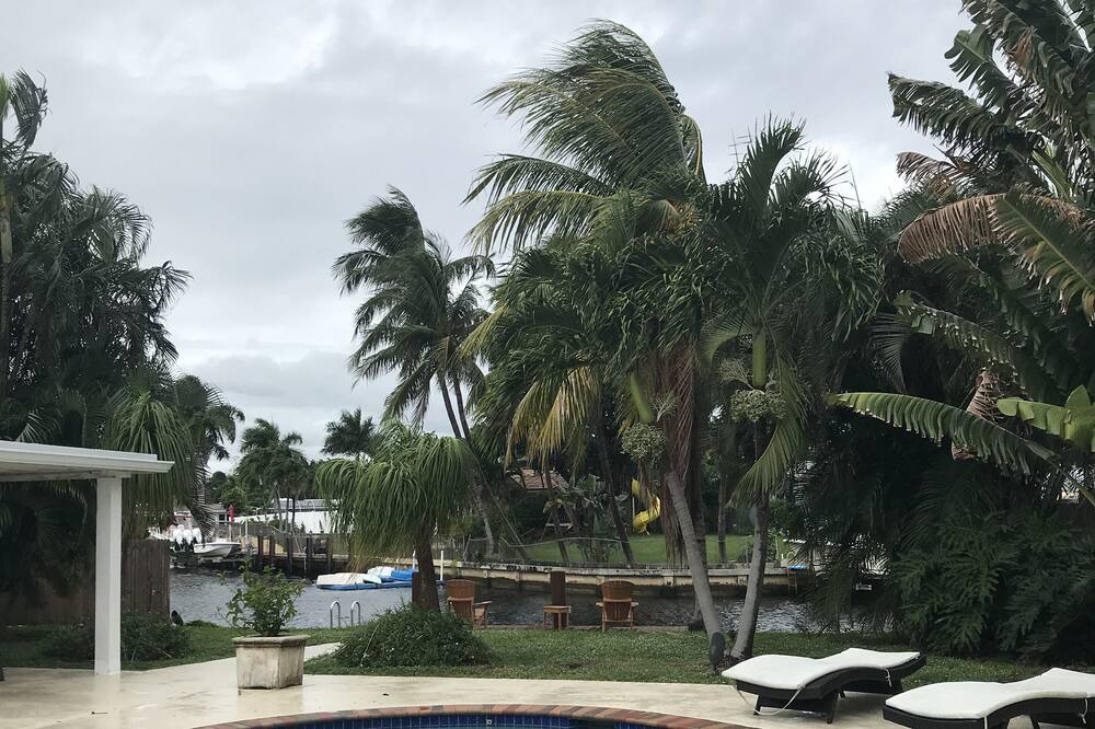Photo of Outdoor in Coral Ridge Isles
