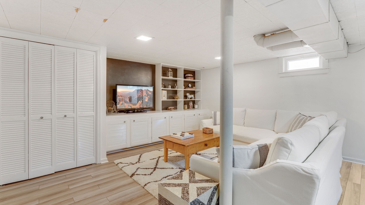 Photo of Livingroom in Chestertown