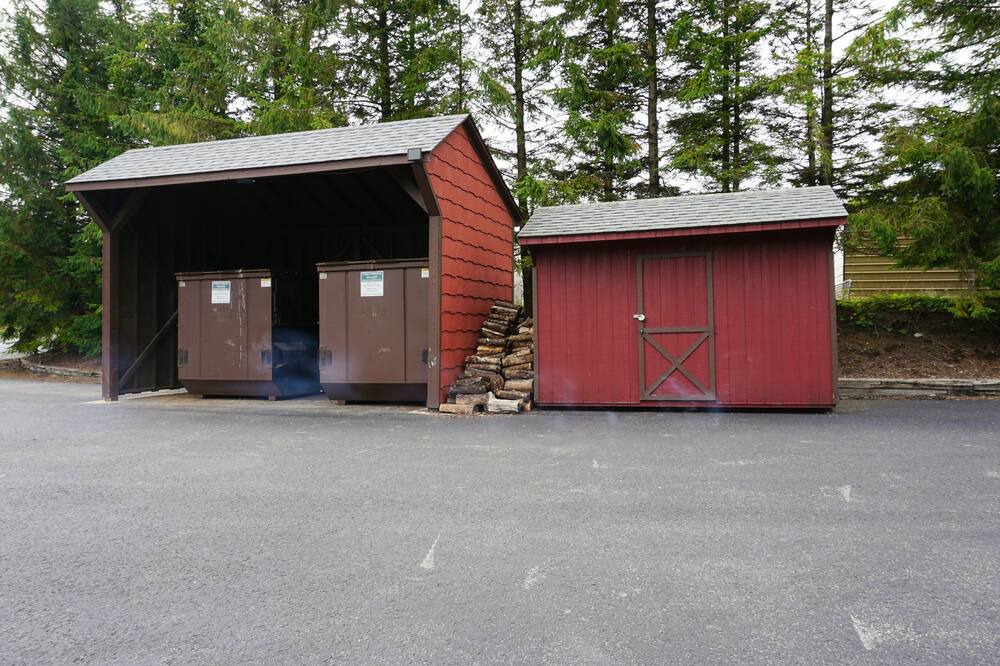 Photo of Others in Edray
