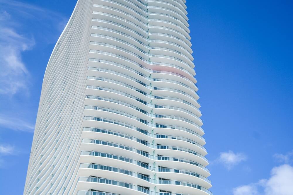 Photo of Outdoor in Hollywood South Central Beach
