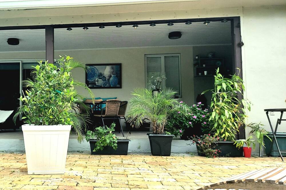 Photo of Others in Palm Aire Village West