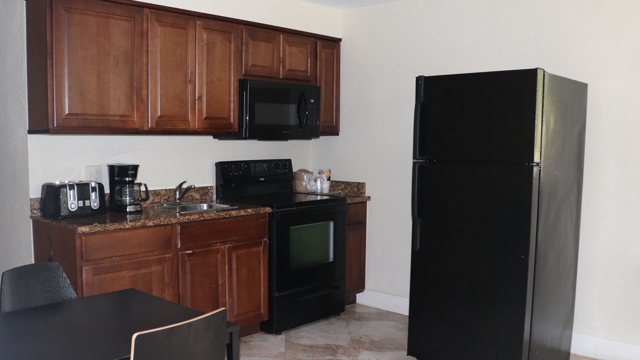 Photo of Kitchen in Hollywood Lakes