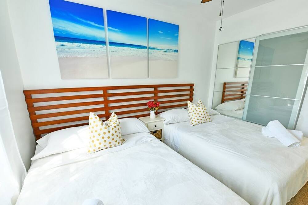 Photo of Bedroom in South Middle River