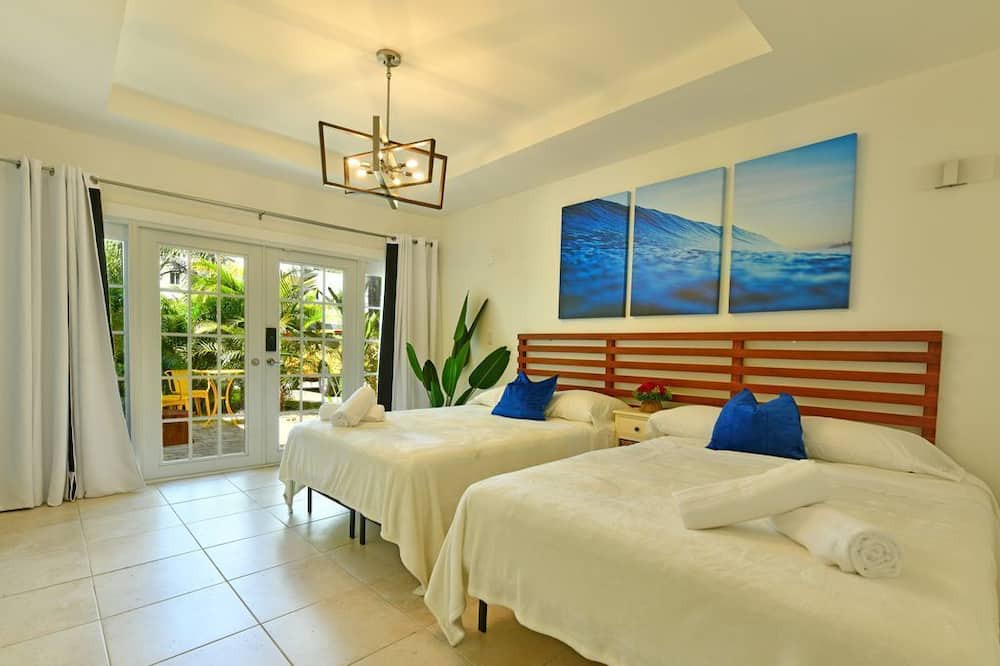 Photo of Bedroom in South Middle River