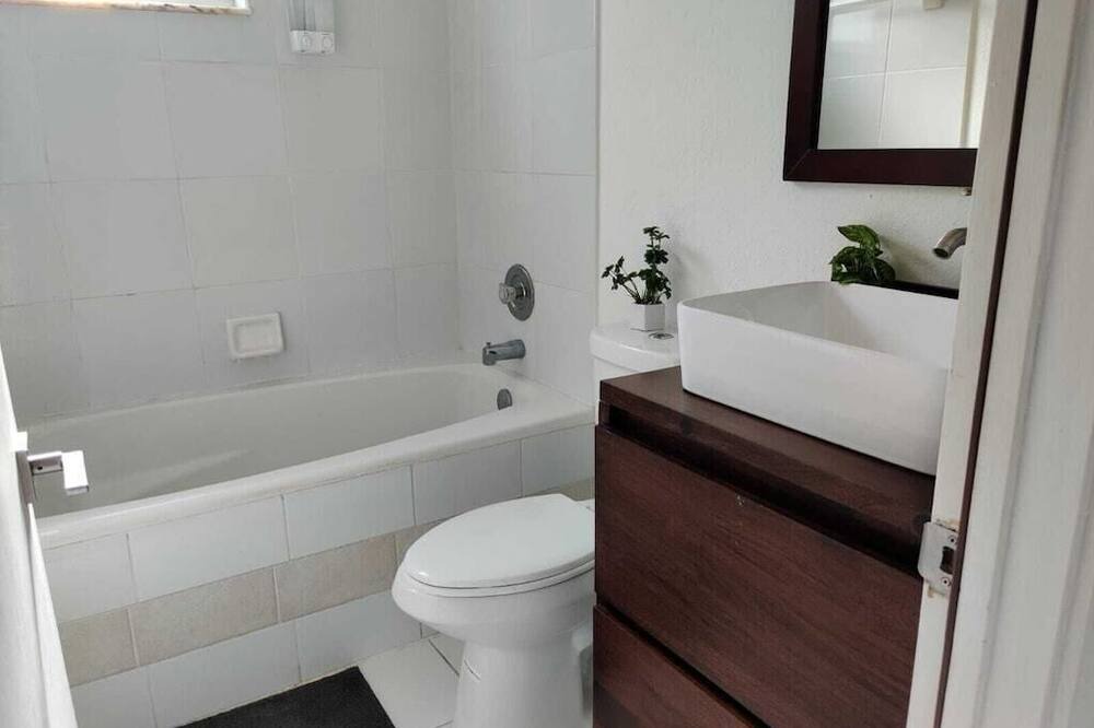 Photo of Bathroom in South Corals