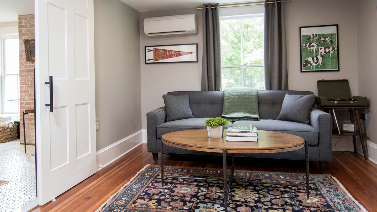 Photo of Bedroom in Housatonic